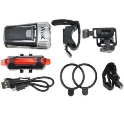 Lumière Pour Vélo - Avant Et Arrière - Rechargeable Par USB - 300 Lm/10 Lm 13 Lumière Pour Vélo - Avant Et Arrière - Rechargeable Par USB - 300 Lm/10 Lm -Cycle Libre Magasin lumiere pour velo avant et arriere rechargeable par usb 300 lm10 lm 6