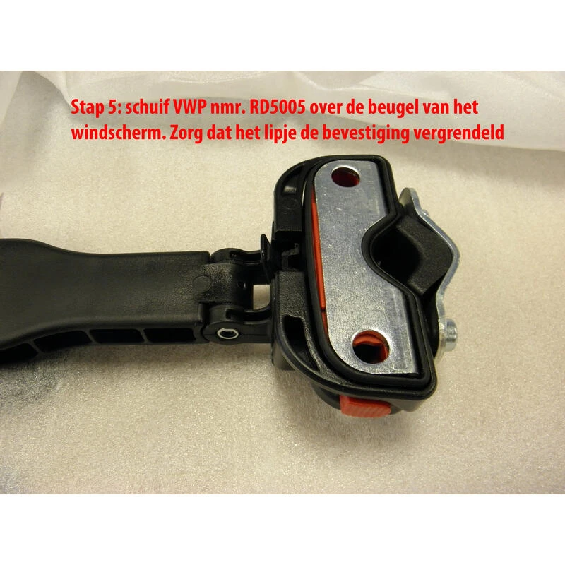 Pare-brise Compatible Avec Les Sièges Avant Polisport (sans Bloc) 5 Pare-brise Compatible Avec Les Sièges Avant Polisport (sans Bloc) – Image 5