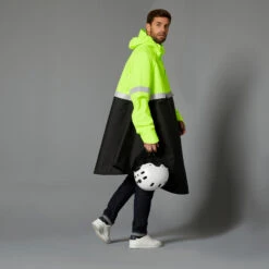 BTWIN PONCHO PLUIE VISIBILITE JOUR NUIT 560 NOIR JAUNE FLUO -Cycle Libre Magasin poncho pluie visibilite jour nuit 560 noir jaune fluo 2