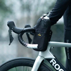 ROCKBROS Sac à Vélo Thermostatique Et étanche, Porte-bouteille VTT Avec Bandoulière -Cycle Libre Magasin sac a velo thermostatique et etanche porte bouteille vtt avec bandouliere 3