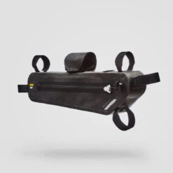 Riverside SACOCHE DE CADRE HALF-FRAME ETANCHE IPX6 TAILLE M/L/XL BIKEPACKING 9 Riverside SACOCHE DE CADRE HALF-FRAME ETANCHE IPX6 TAILLE M/L/XL BIKEPACKING -Cycle Libre Magasin sacoche de cadre half frame etanche ipx6 taille mlxl bikepacking 2