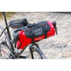 Sacoche De Guidon Bikepacking 10L - Noir - Zefal -Cycle Libre Magasin sacoche de guidon bikepacking 10l noir zefal 4