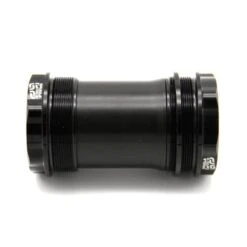 E-thirteen Support De Pédalier T47 68/73 Mm - Noir