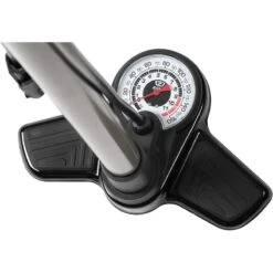 ZEFAL Profil Max FP20, Pompe A Pied Vélo Avec Large Manomètre -Cycle Libre Magasin zefal profil max fp20 pompe a pied velo avec large manometre 2